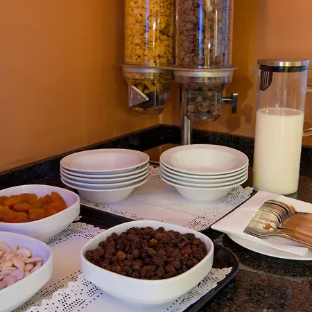 Vip Executive Picoas Hotel 4*