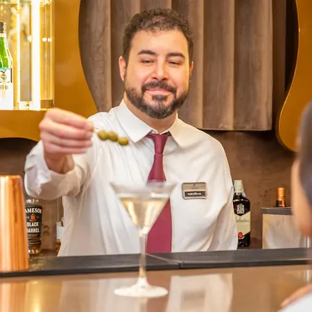 Vip Executive Picoas 4*