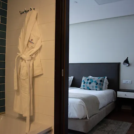 Hotel Vip Executive Picoas 4*